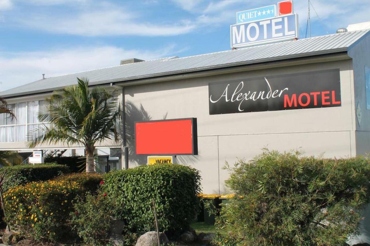 Alexander Motel Warwick Bagian luar foto